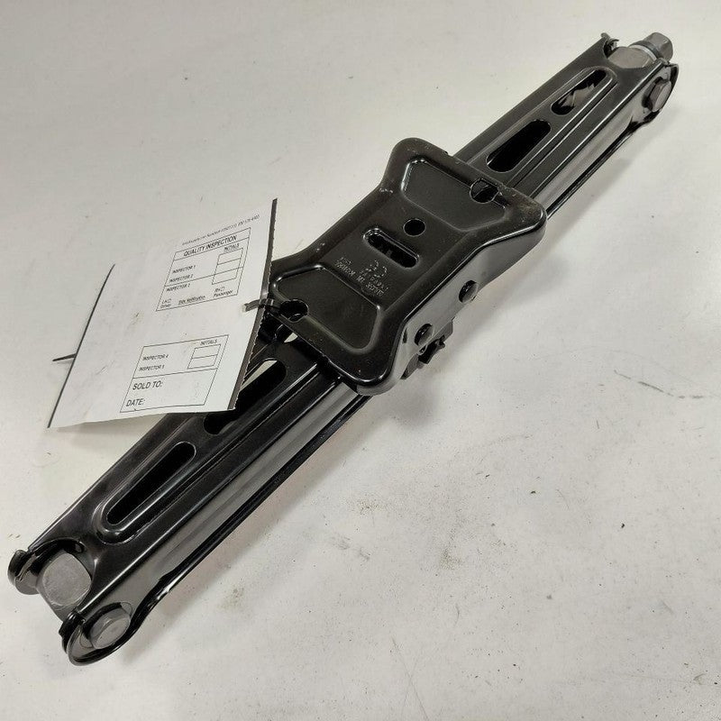 Buick Encore Spare Tire Changing Jack  2020 2019 2018 OEM
