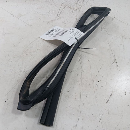 Outlander Sport Door Glass Window Seal Rubber Left Driver Rear Back  2