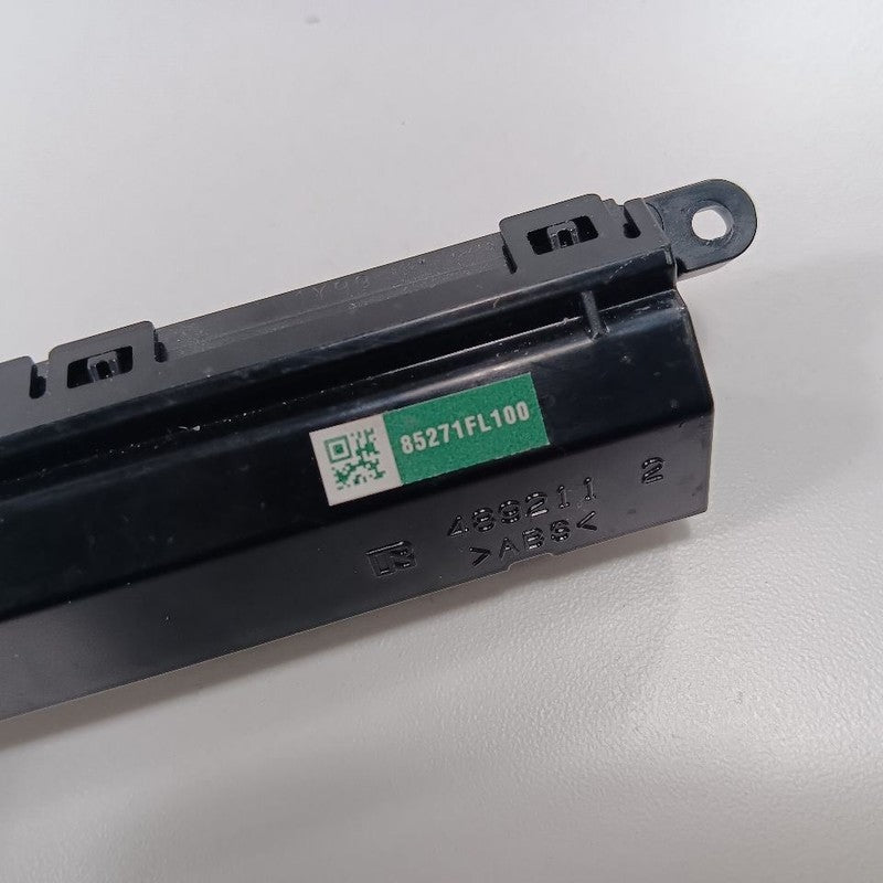 Subaru Crosstrek Passenger Indicator {85271FL100} 2019 2020 2021 2022 