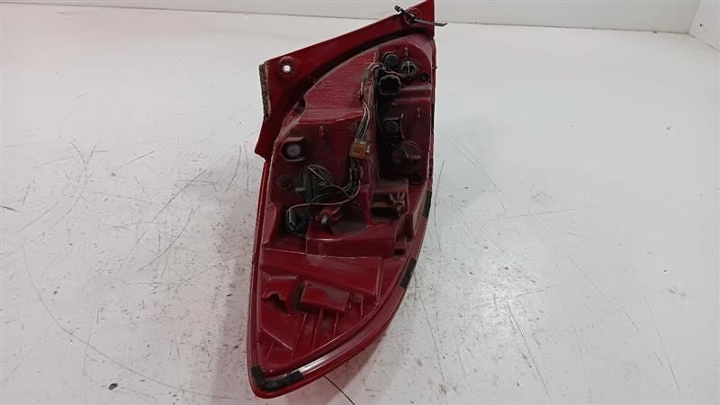Passenger Right Tail Brake Lamp Light Without LED Accent Fits 12-17 VE
