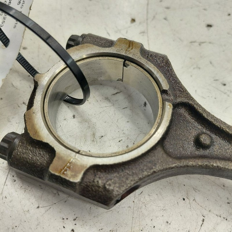 Hyundai Veloster Single Piston With Connecting Rod   1.6 2017 2016 201