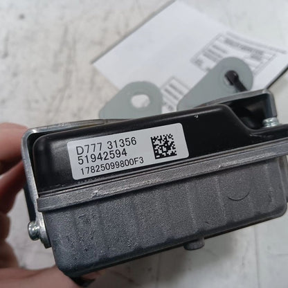 68202292AA Converter Inverter Charger 51942594 Fits 15-23 Jeep Renegade