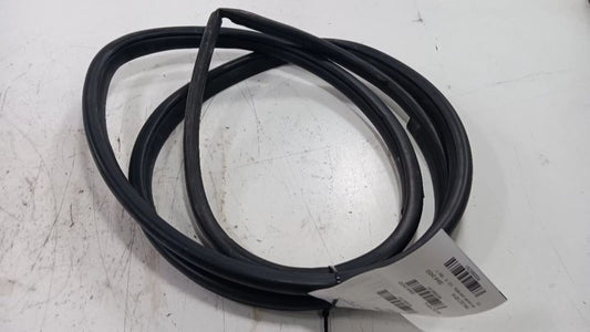 Toyota Scion IQ On Body Door Jamb Seal Front Right Passenger  2011 2012 2013 201