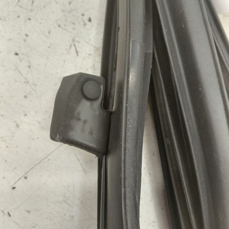 Subaru XV Crosstrek On Door Seal Rubber Right Passenger Front  2025 20