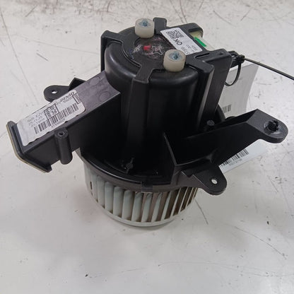 Blower Motor Fits 15-23 RENEGADE 730198