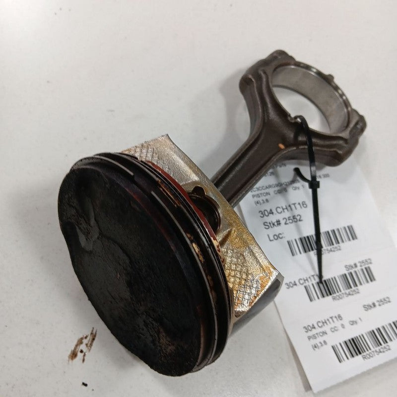 Chrysler 300 3.6 Single Piston With Connecting Rod   2015 2016 2017 20
