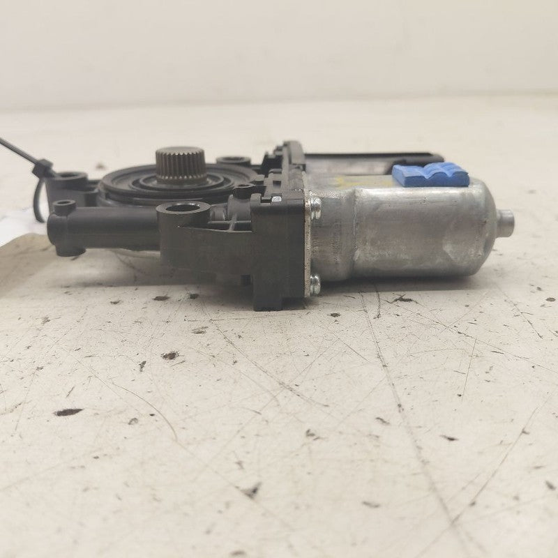 Left Rear Power Window Motor Thru 06/03/18 Fits 16-19 Kia Sorento