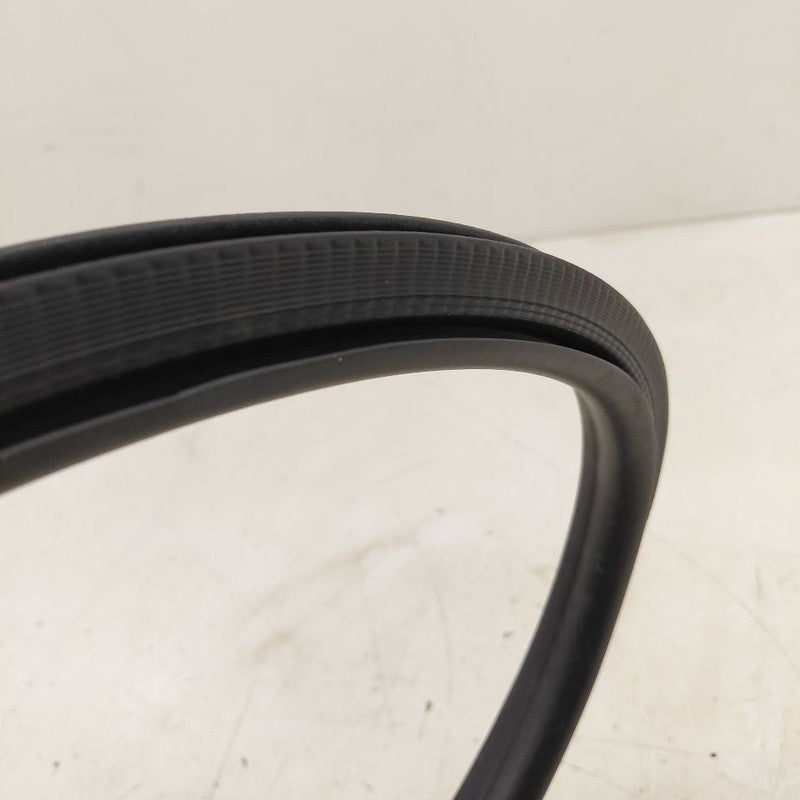 Chevy Trax On Body Door Jamb Seal Gasket Front Left Driver  2022 2021