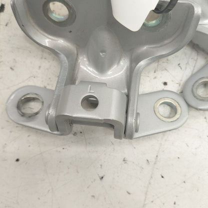 Kia Sportage Door Hinge Set Left Driver Rear  2020 2021 2022