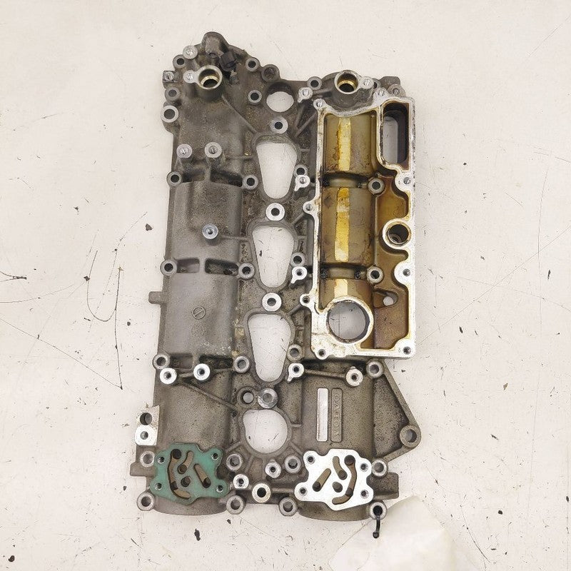 Volvo S60 Engine Cylinder Head Valve Cover  2.0 2018 2017 2016
