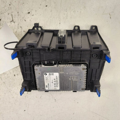 Hyundai Santa Fe Wireless Charger Module {95560S1000} 2019 2020