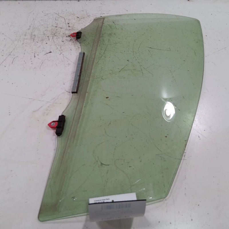 Passenger Right Front Door Window Glass Prius C VIN B3 Fits 12-19 Prius