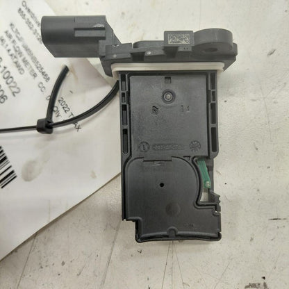 Mass Air Flow Meter Sensor Fits 19-25 GMC Sierra 1500 PICKUP