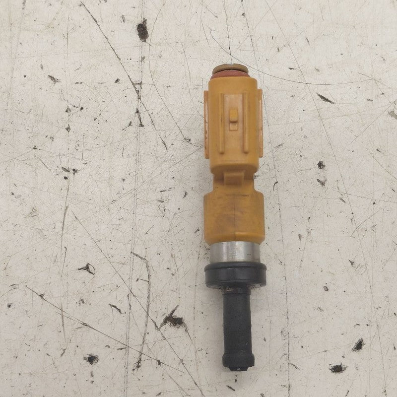 Upper Fuel Injection Injector Fits 18-21 Lexus NX300