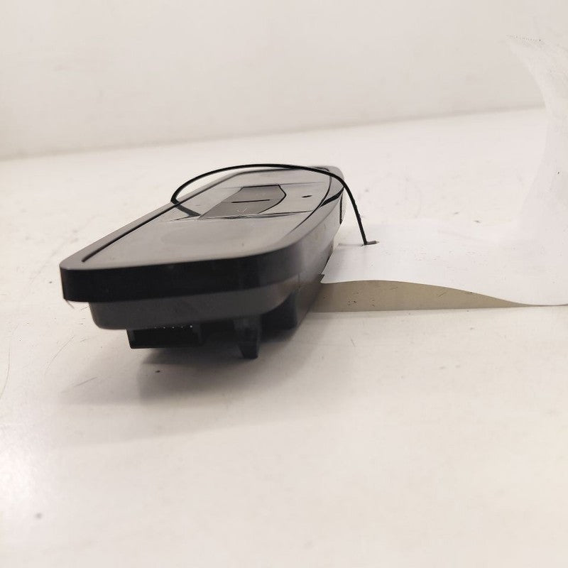 Alfa Romeo Stelvio Dome Light Roof Lamp  2018 2019 2020 2021