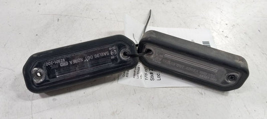 Hyundai XG350 License Plate Light Lamp 2003 2004 2005 OEM