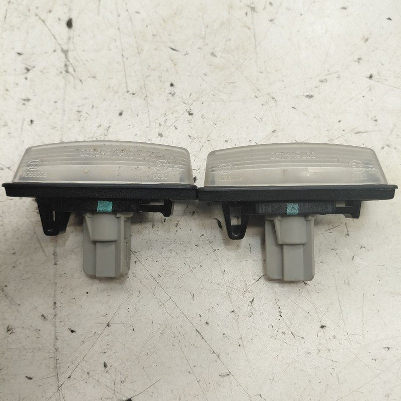 Nissan Versa Note License Plate Light Lamp  2019 2018 2017