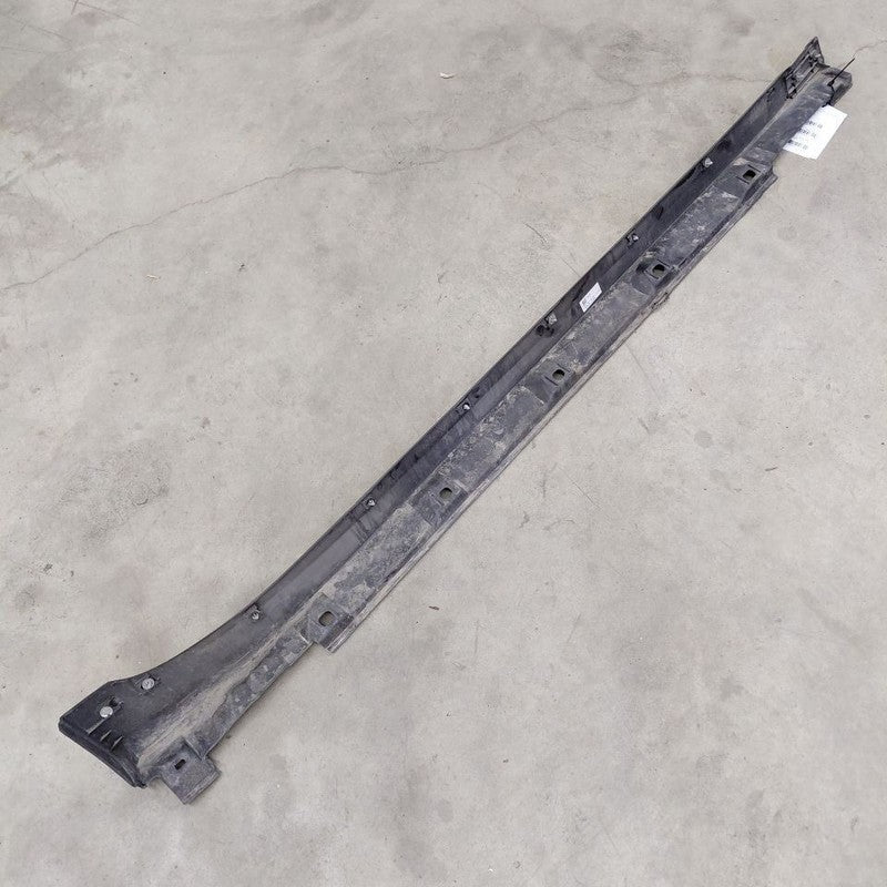 Subaru XV Crosstrek Rocker Panel Trim Cover Molding Skirt Left Drivers