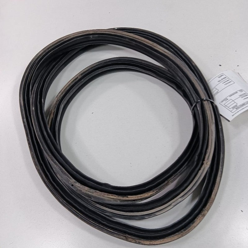 Hyundai Accent Trunk Lid Hatch Door Rear Back Rubber Seal  2017 2016 2