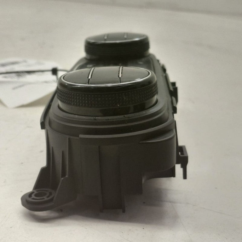 Temperature Control Heat Heater AC Switch Opt CJ2 Fits 21-23 Buick Enc