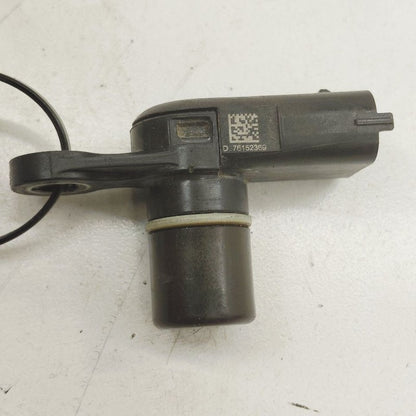 Cadillac XTS Camshaft Cam Shaft Position Sensor      3.6 2016 2017 201