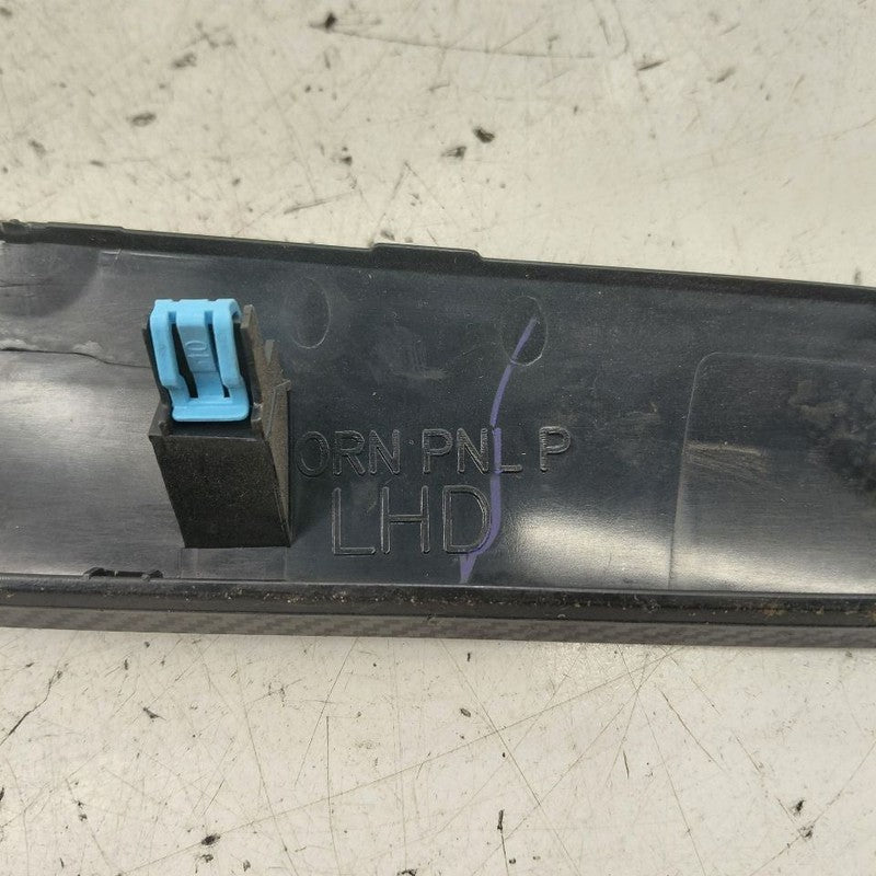 Subaru XV Crosstrek Passenger Right Side Dash Trim Molding {66077FL010