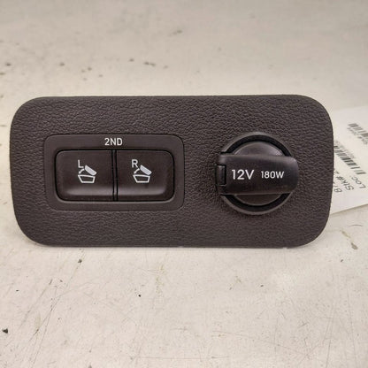 Hyundai Santa Fe 12V Power Port with Seat Switch 2019 2020