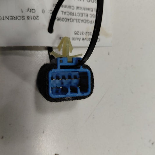 Kia Sorento Electrical Connector 2018 2017 2016