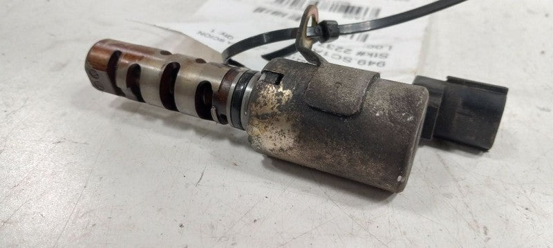 Scion XA Variable Timing Gear Oil Control Valve Solenoid Cylinder Head 2004 2005