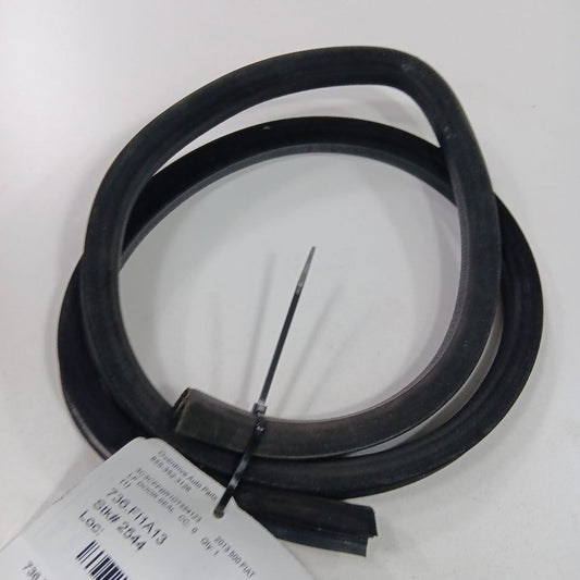Fiat 500 On Door Seal Rubber Left Driver Front  2012 2013 2014 2015 OE