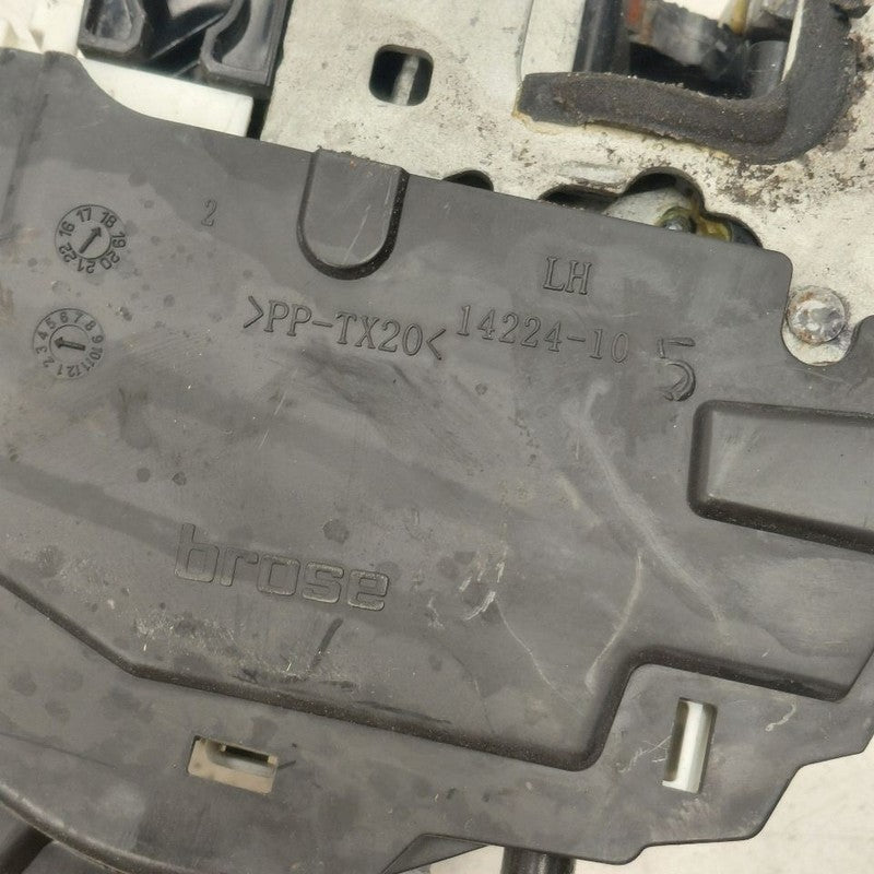 Jeep Cherokee Door Latch Lock Left Driver Front  2019 2020 2021