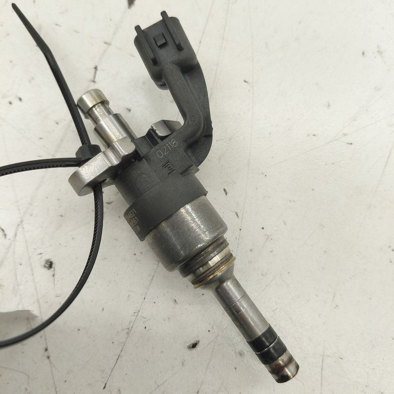 Fuel Injection Injector Fits 16-19 Chevy Volt