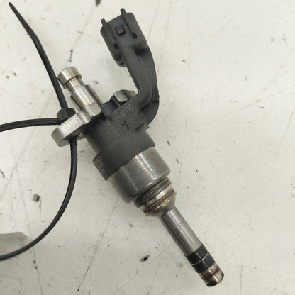 Fuel Injection Injector Fits 16-19 Chevy Volt