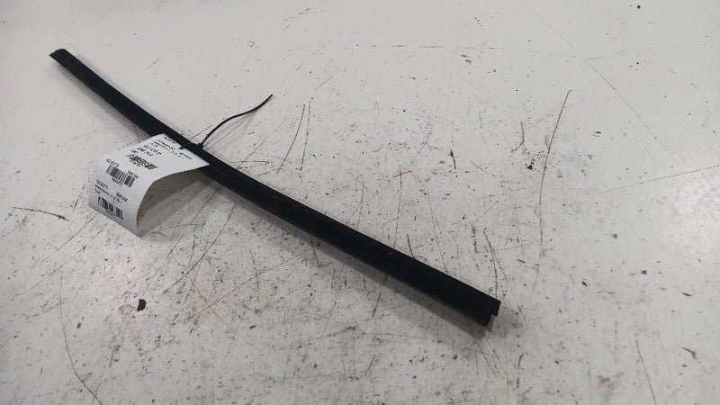 Kia Forte Left Front Weather Strip Interior  2014 2015 2016 2017 2018 