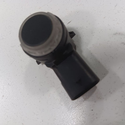 2025 GMC Acadia Back up Sensor