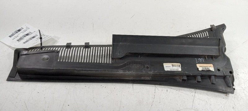 Cadillac CTS Windshield Cowl Vent Panel Trim Cover Right Passenger 201