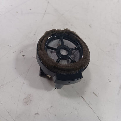 Toyota Corolla Tweeter Right Passenger Tweeter Speaker  2019 2020 2021