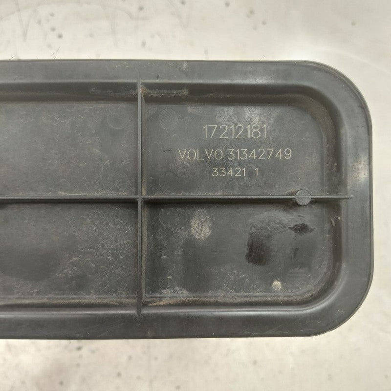 Volvo S60 Fuel Vapor Canister Charcoal Evaporator Can  2.5 2013 2014 2