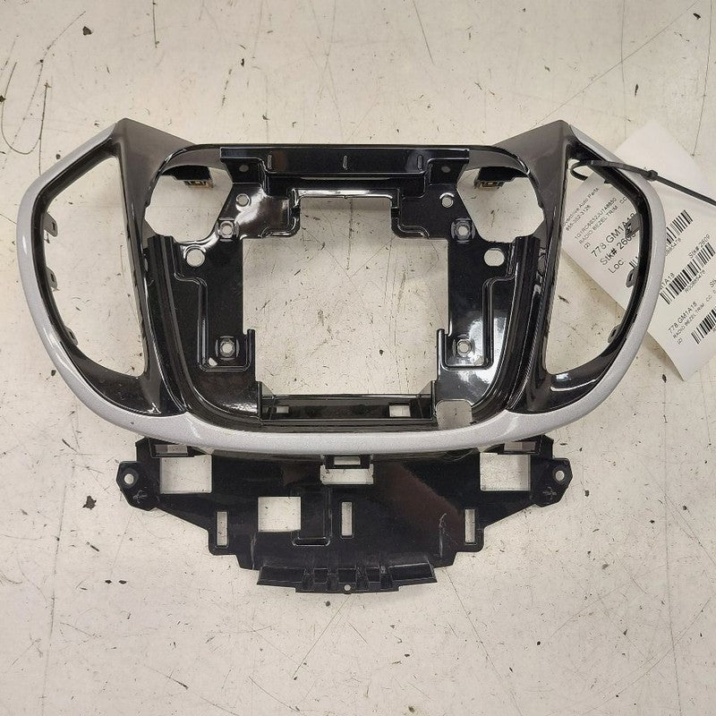 Chevy Volt Radio Bezel Trim Dash Surround  2019 2018 2017 2016