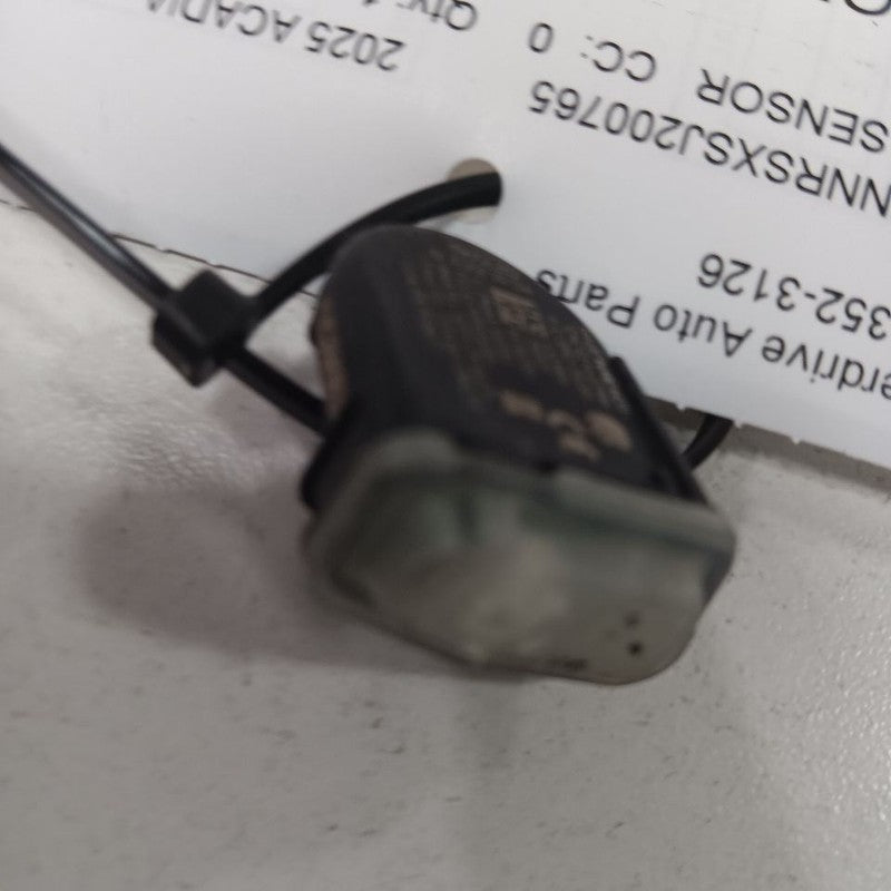 2025 GMC Acadia TPMS Tire Pressure Monitor System Sensor  OEM