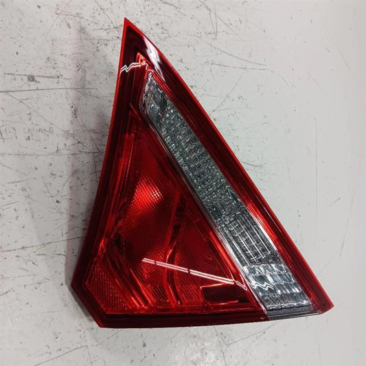 Passenger Right Tail Light Brake Lamp Decklid Mounted Fits 15-17 CAMRY