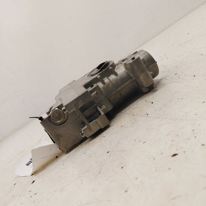 Mitsubishi Outlander   Engine Oil Pump  2018 2017 2016