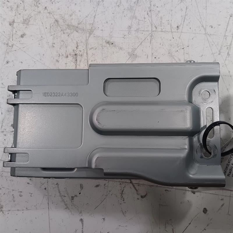 GS3M66DR0 Audio Equipment Radio Tuner Satellite System Fits 10-13 MAZDA 3