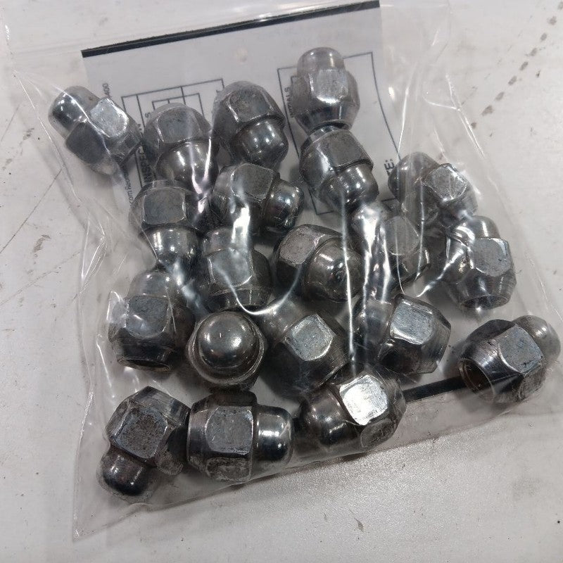 Kia Optima Lug Nut Set  2020 2019 2018 2017 OEM