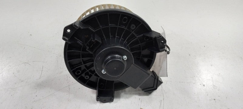 Blower Motor Heat Heater AC Fan Fits 10-15 CROSSTOUR OEM