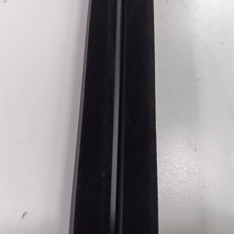 Jeep Compass Right Front Weather Strip Interior 2017 2018 2019 2020 2021 2022