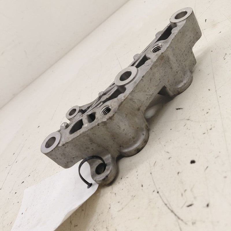 Fiat 500 X Model   Left Hand Engine Mount Bracket  2.4 2016 2017