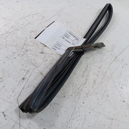 Ford Fiesta Door Glass Window Seal Rubber Right Passenger Rear Back  2
