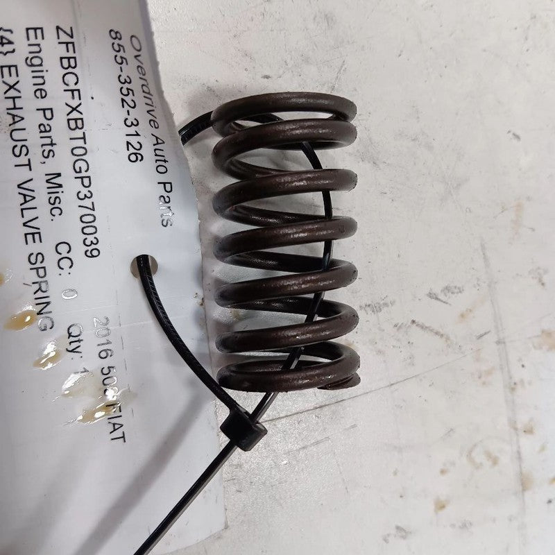 FIAT 500 2.4 Exhaust Valve Spring  2017 2016 OEM