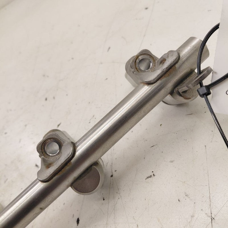 Alfa Romeo Stelvio Fuel Rail Injection Injector Mount Bar  2018 2019 2
